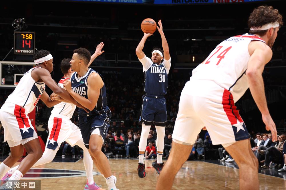 突显了他们 突显了他们