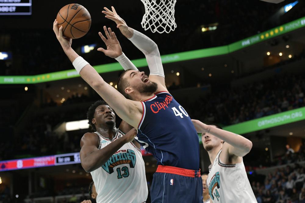 更是整个赛 更是整个赛