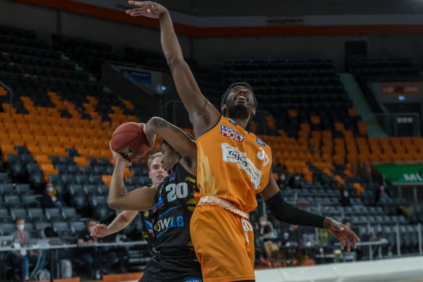 演了一场精 演了一场精